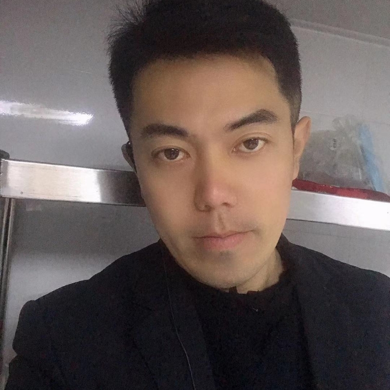 李龙的第二张照片--南京父母相亲团