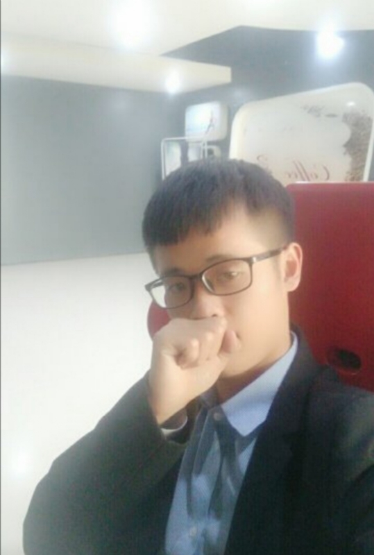 绝卓苦坚的第三张照片--南京父母相亲团